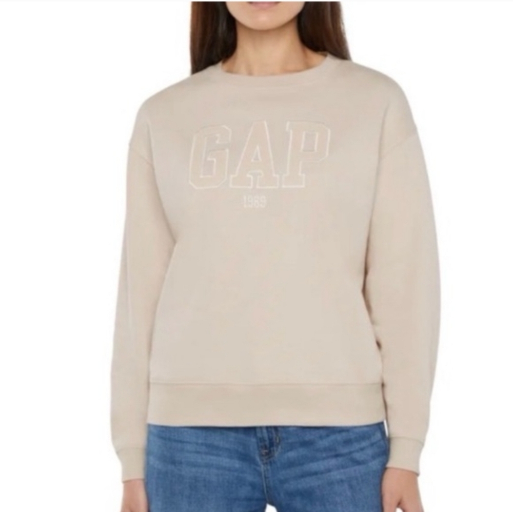 NEW Woman's GAP Logo Pullover Crewneck  Sweatshirt